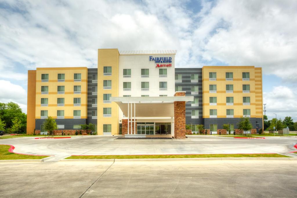 Fairfield Inn & Suites by Marriott Austin San Marcos Main image 1